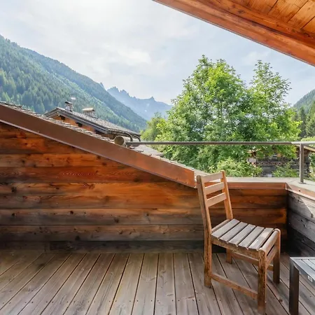 Domek alpejski Luxury Mountain Pool Sauna Cinema Chamonix