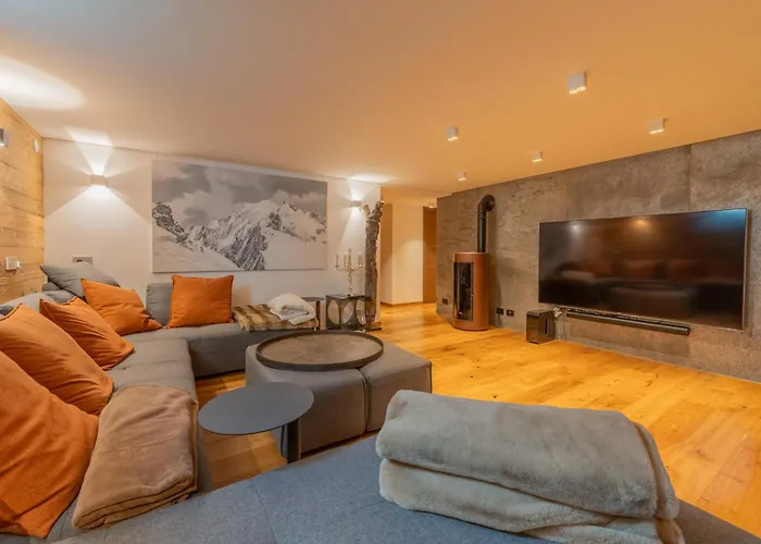 Luxury Mountain Pool Sauna Cinema *